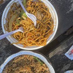 China 8 - Vegetable Lo Mein (made with Egg Noodles)