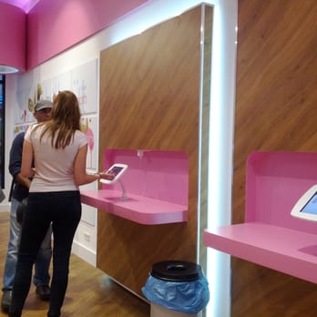Yogen Früz - Play with iPads while enjoying your frozen yoghurt - Ice Cream & Frozen Yogurt Near Me - Amsterdam, New Hampshire