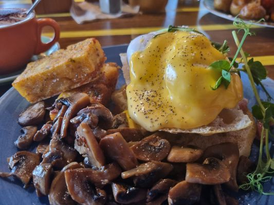 Fat Dog Cafe & Bar by null