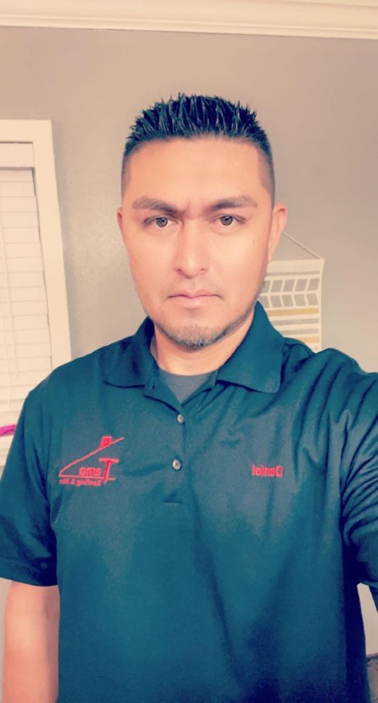 Slide of Temo Roofing and Metal