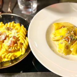 Divinity Terrace Lounge Bar - Pasta Carbonara and lemon ricotta ravioli with pictachio. Fantastic !