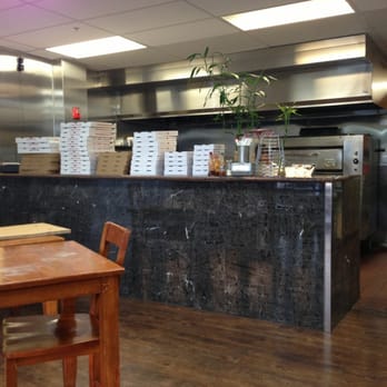 Mr. Pizza Man - Clean and neat - Pizza Near Me - Daly City, California