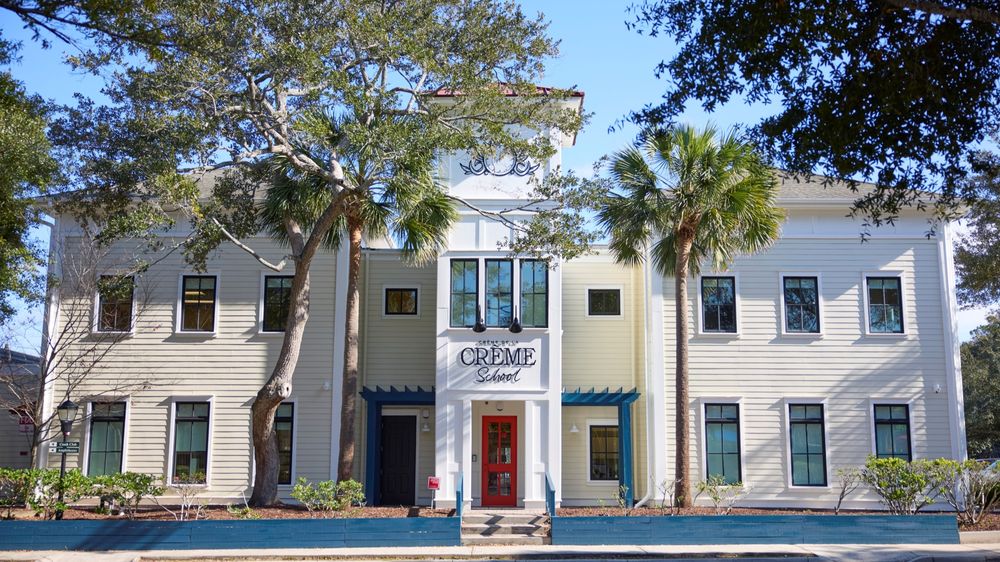 Crème de la Crème School of I’on - childcare center in Mount Pleasant, SC