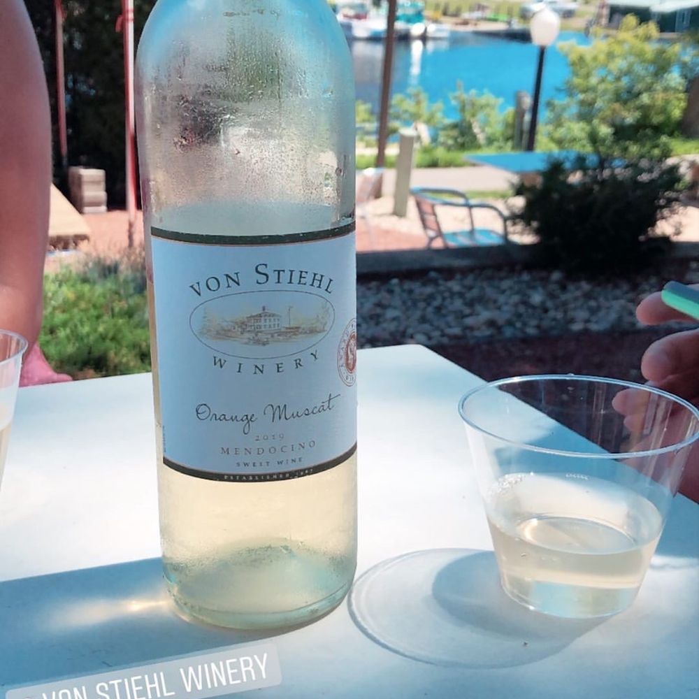 wine, lakeside, outdoor seating