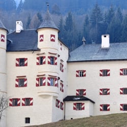 Weitmoser Schlössl - Weitmoser Schlössl im Spätherbst/Winter, Bad Hofgastein