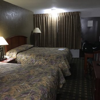 Econo Lodge - Welcome to the dungeon - Hotels Near Me - Salisbury, North Carolina