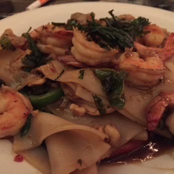 Asia Nine - Drunken noodles chicken extra shrimp - Sushi Bars Near Me - Gaithersburg, Maryland