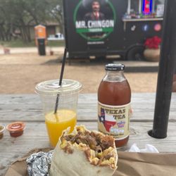 Mr Chingon - Steak fajitas breakfast burrito