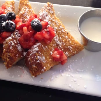 Blu Jam Cafe - Crunchy French Toast, it came with 8 pieces. - Breakfast & Brunch Near Me - Sherman Oaks, California