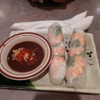 Pho Lover - Spring rolls/goi cuon Basic, but good! - Vietnamese Near Me - Schaumburg, Illinois Pho Lover - Spring rolls/goi cuon Basic, but good! - Vietnamese Near Me - Schaumburg, Illinois