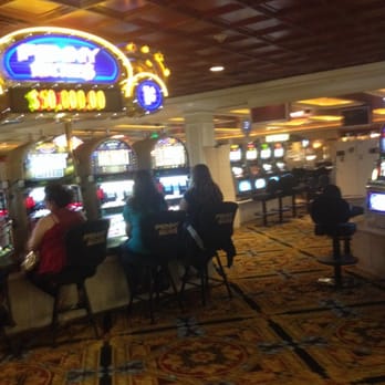 Wendover Resorts - Casino floor - Resorts Near Me - Wendover, Utah Wendover Resorts - Casino floor - Resorts Near Me - Wendover, Utah