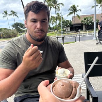 Black Sheep Cream - Desserts Near Me - Kapolei, Hawaii Black Sheep Cream - Desserts Near Me - Kapolei, Hawaii