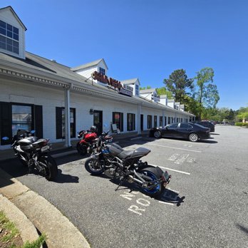 Rhea's 2 - Burgers Near Me - Roswell, Georgia