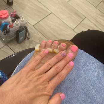 Oasis Nail Spa - Toes and nails - Nail Salons Near Me - Austin, Texas Oasis Nail Spa - Toes and nails - Nail Salons Near Me - Austin, Texas
