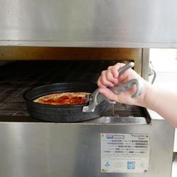Hungry Howie's Pizza - Pizza made fresh to order