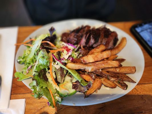 First and South Restaurant & Bar by null
