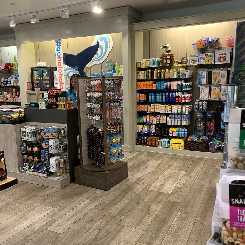Holoholo Market - Interior - Gift Shops Near Me - Kihei, Hawaii