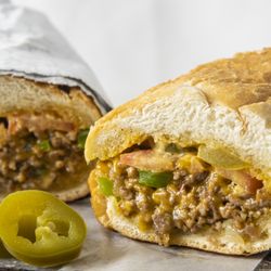 Goshen Farmers Deli & Grill - Chopped Cheese