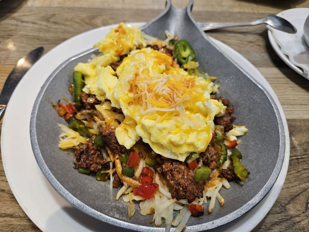 HUEVOS RANCHEROS - Updated March 2026 - 33 Photos - 401 E Round Grove ...