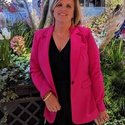 Cindy Neiman-RE/MAX Gold - Marketing