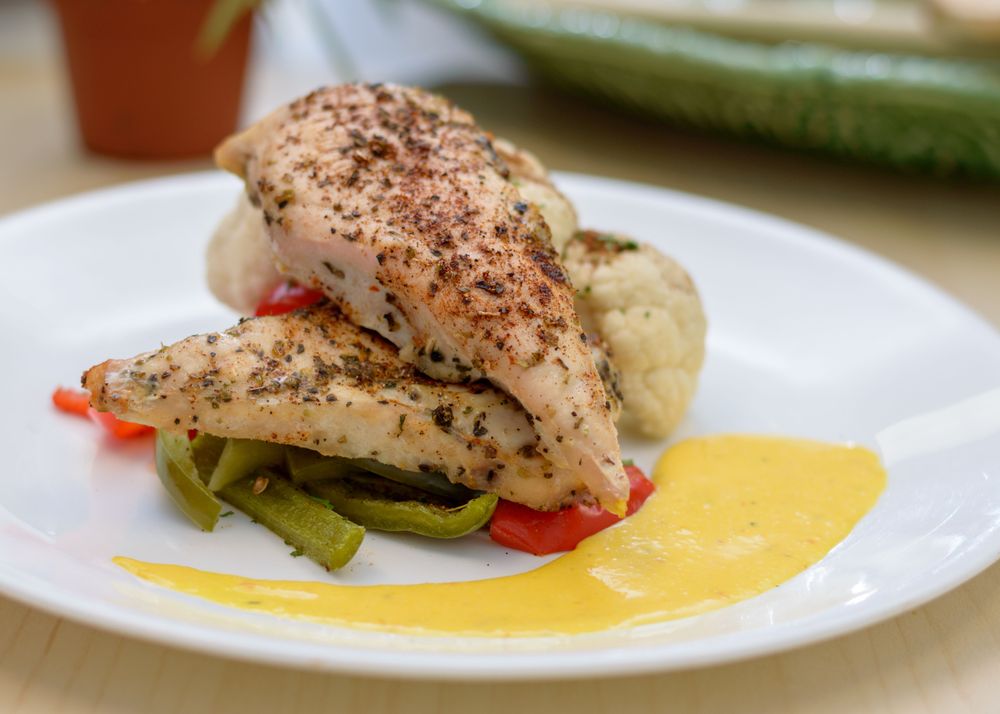 Fresh N Fit Cuisine Logo