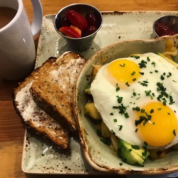 First Watch - Skillet hash! - Cafes Near Me - Omaha, Nebraska First Watch - Skillet hash! - Cafes Near Me - Omaha, Nebraska