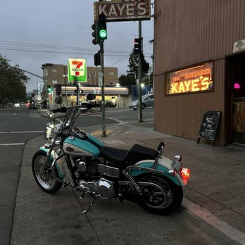 George Kaye's - Dive Bars Near Me - Oakland, California George Kaye's - Dive Bars Near Me - Oakland, California