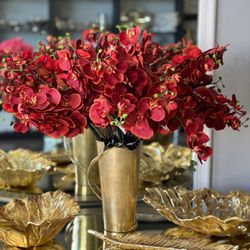 Nur Boutique - Michael Aram