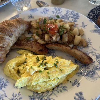 Little Hen - Two Eggs Any Style - Breakfast & Brunch Near Me - Weston, Florida Little Hen - Two Eggs Any Style - Breakfast & Brunch Near Me - Weston, Florida