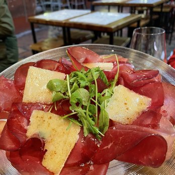 Salumeria Simoni - Bresaola - Salumerie Near Me - Bologna, BO