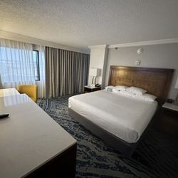 Hyatt Regency Orlando - King high floor balcony room- Tower 1