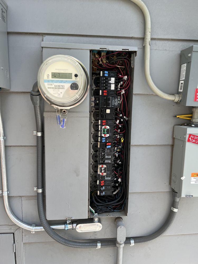 OC TECH ELECTRICIAN Updated July 2024 11 Photos Irvine