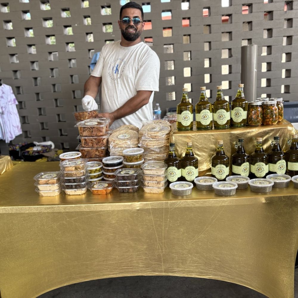 Ocala Downtown Market - Farmers Market Near Me - Ocala, Florida