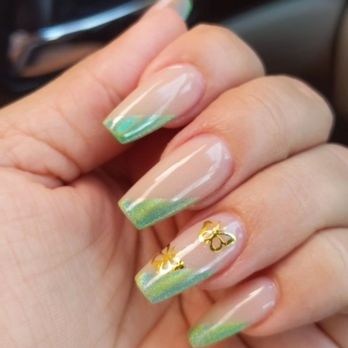 Wonder Nails - By Tony - Nail Salons Near Me - Indio, California