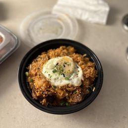Kimchi Fried Rice 김치볶음밥