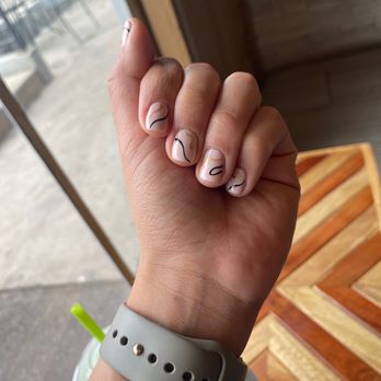 Helena Nails & Spa - Ceramic short nails - Nail Salons Near Me - Denver, Colorado