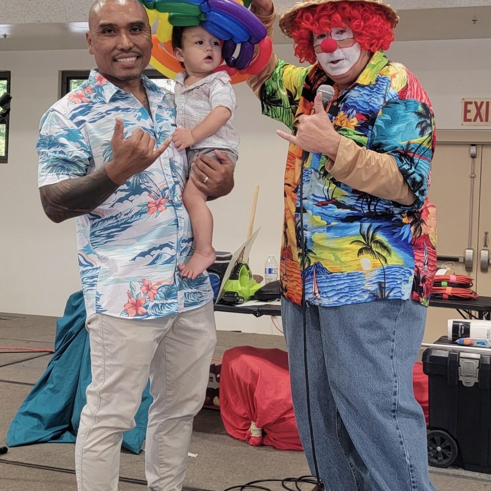 Chris Da Clown - Super cool hat for the birthday boy! - Clowns Near Me - kapolei, Hawaii Chris Da Clown - Super cool hat for the birthday boy! - Clowns Near Me - kapolei, Hawaii