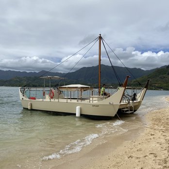 Kualoa Ranch - Glass bottom boat at secret island - Tours Near Me - Kaneohe, Hawaii Kualoa Ranch - Glass bottom boat at secret island - Tours Near Me - Kaneohe, Hawaii