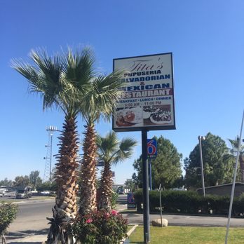 Tita's Pupuseria Lonchera - Mexican Near Me - Buttonwillow, California