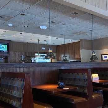 Red Lobster - the inside of a restaurant - Seafood Near Me - Greensboro, North Carolina Red Lobster - the inside of a restaurant - Seafood Near Me - Greensboro, North Carolina
