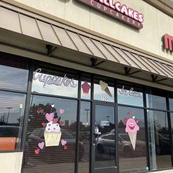 Smallcakes San Antonio - Outside - Bakeries Near Me - San Antonio, Texas Smallcakes San Antonio - Outside - Bakeries Near Me - San Antonio, Texas