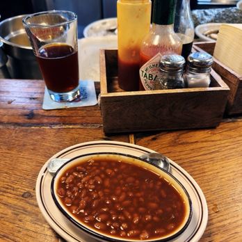 Union Oyster House - Boston Baked Beans (pass) - Seafood Near Me - Boston, Massachusetts Union Oyster House - Boston Baked Beans (pass) - Seafood Near Me - Boston, Massachusetts
