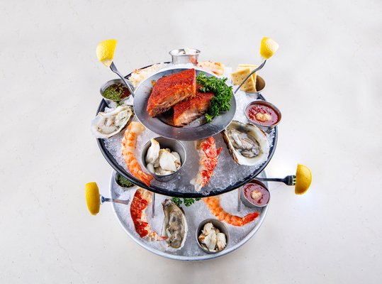 Perry’s Steakhouse & Grille by null