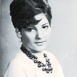 Foto van der Graaf - Mijn zus Jopie als 16 jarige