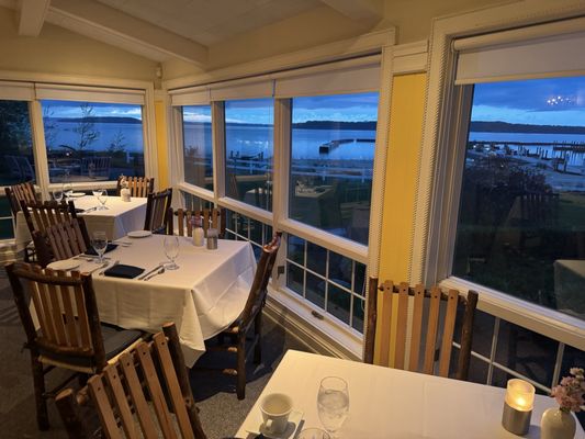 Boathouse Restaurant by null