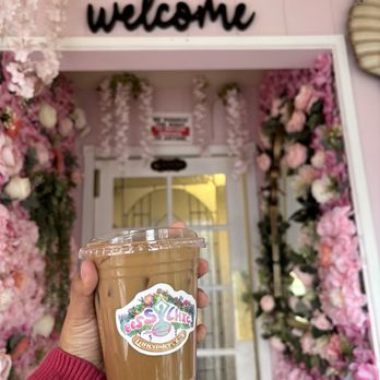 Boss Chic Coffee Bar - Nutty latte - Coffee & Tea Near Me - Lancaster, California Boss Chic Coffee Bar - Nutty latte - Coffee & Tea Near Me - Lancaster, California