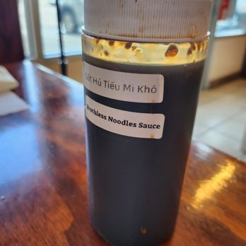 Loi's Kitchen - Love the extra sauce for the dry version. - Vietnamese Near Me - Garden Grove, California Loi's Kitchen - Love the extra sauce for the dry version. - Vietnamese Near Me - Garden Grove, California