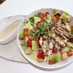 Lulu's Kitchen - Chicken Caesar Salad