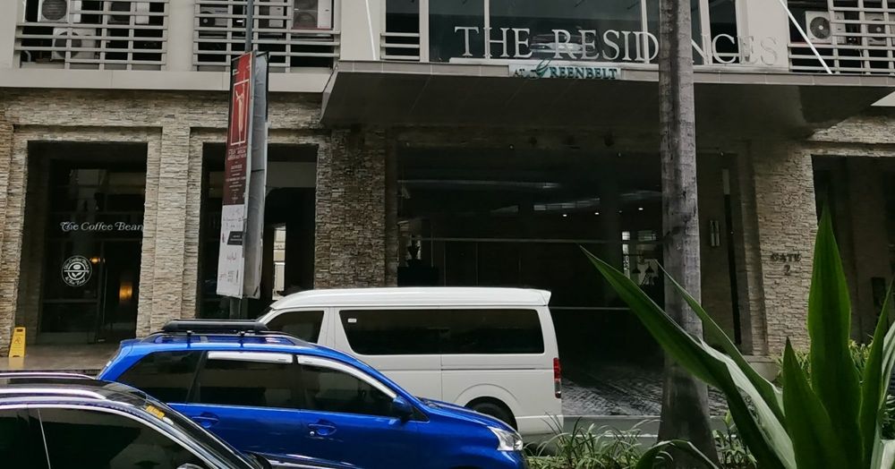 THE COFFEE BEAN AND TEA LEAF Updated September 2024 The Residences