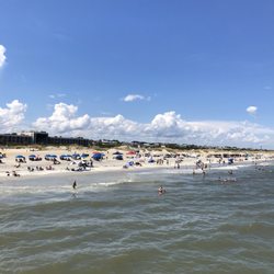 Red's Pizza - Beach